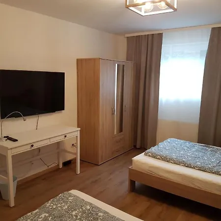 Jakobs דירה זנדה